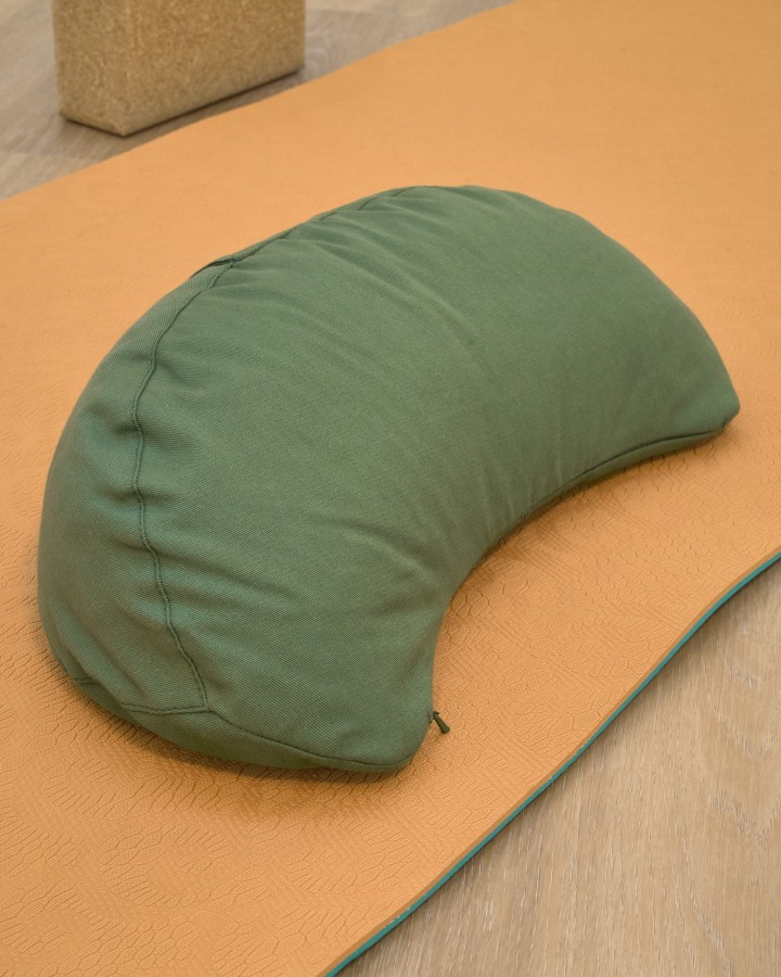 ReMOON - Halbmondförmiges Yogakissen aus Baumwolle und Dinkelspelz, mit abnehmbarem Bezug